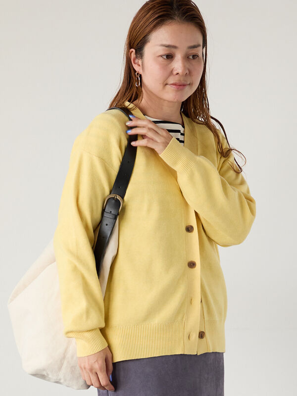 【専用】美品◇アンバーグリーム◇カーディガン◇Lサイズ◇イエロー もちもちVネックカーディガン（グレー/チャコールグレー/イエロー