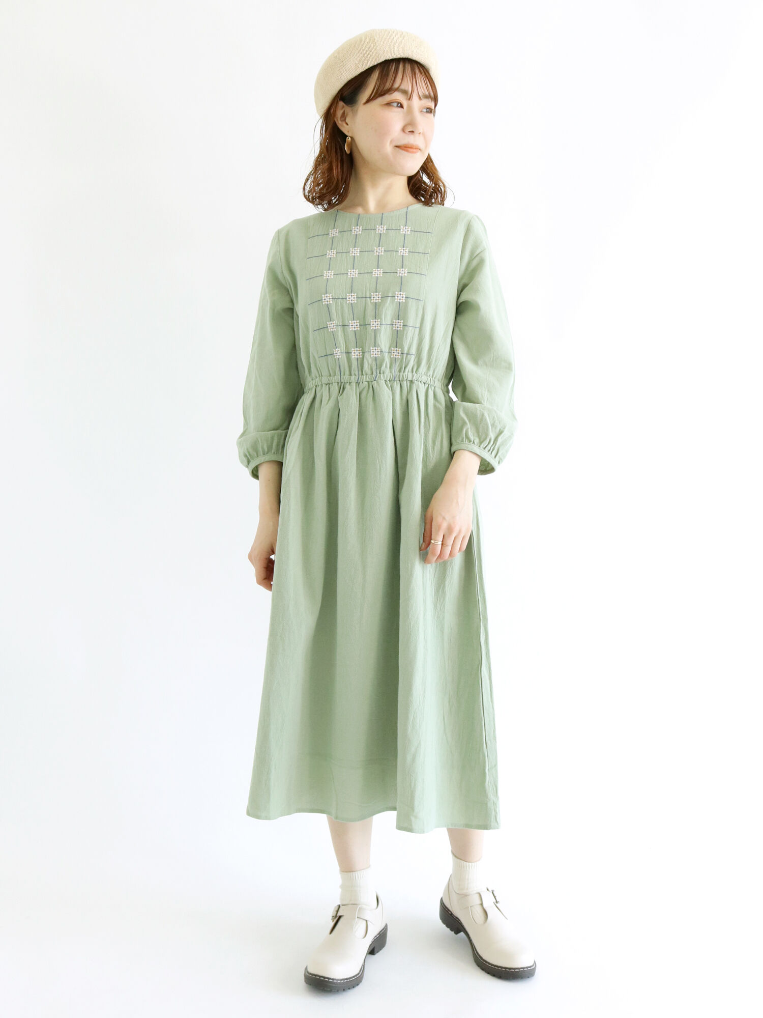 セール 幾何花柄刺繍ワンピース グレー ベージュ グリーン ワンピース Ehka Sopo エヘカソポ 公式通販