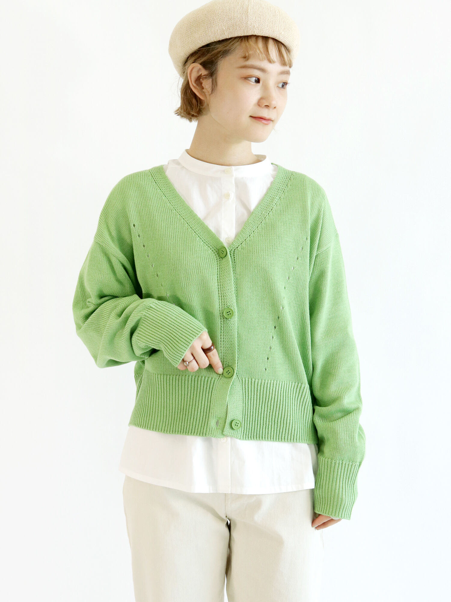 セール Vネックショート丈カーディガン オフホワイト ピンク グリーン ネイビー トップス カーディガン Ehka Sopo エヘカソポ 公式通販