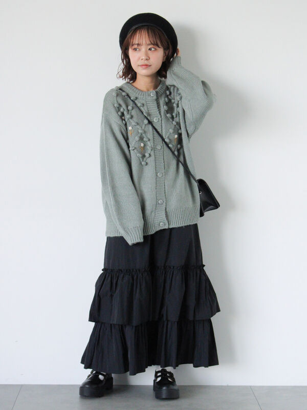セール】 ポンポン刺繍カーディガン（レッド/ベージュ/ミント