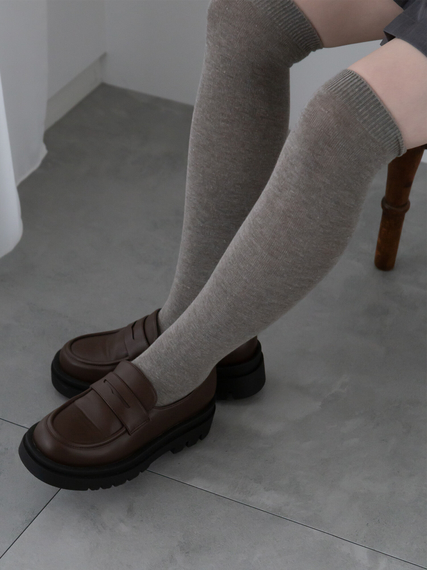 Maison de FLEUR Petite Robe canone / お姉さまのコインローファー M ブラウン  I-24-04-06-048-EL-SH-HD-ZI - closet child オンラインショップ