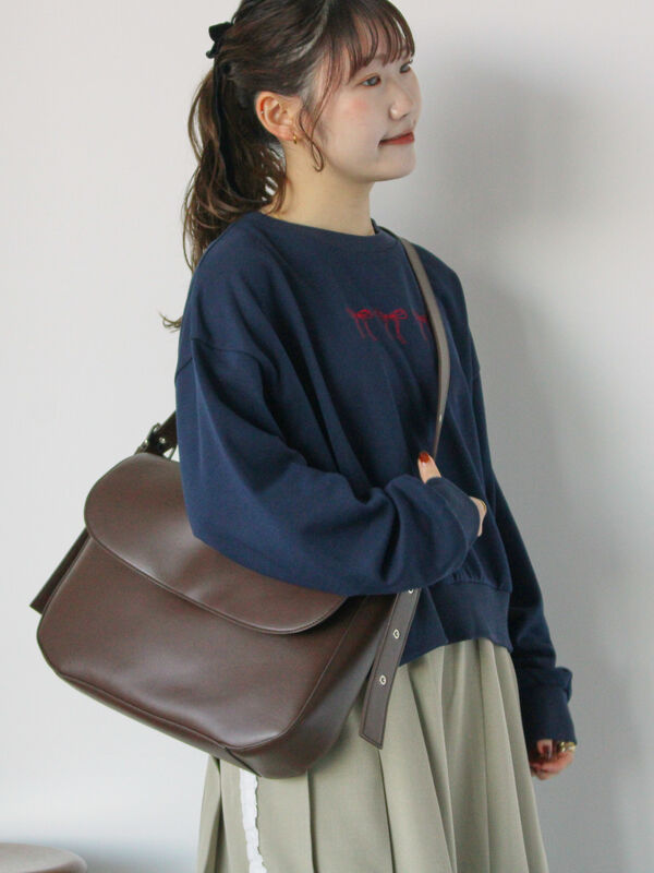 ブラック エコレザーショルダーバッグ セール】 エコレザーショルダーバッグ（グレー/ブラック