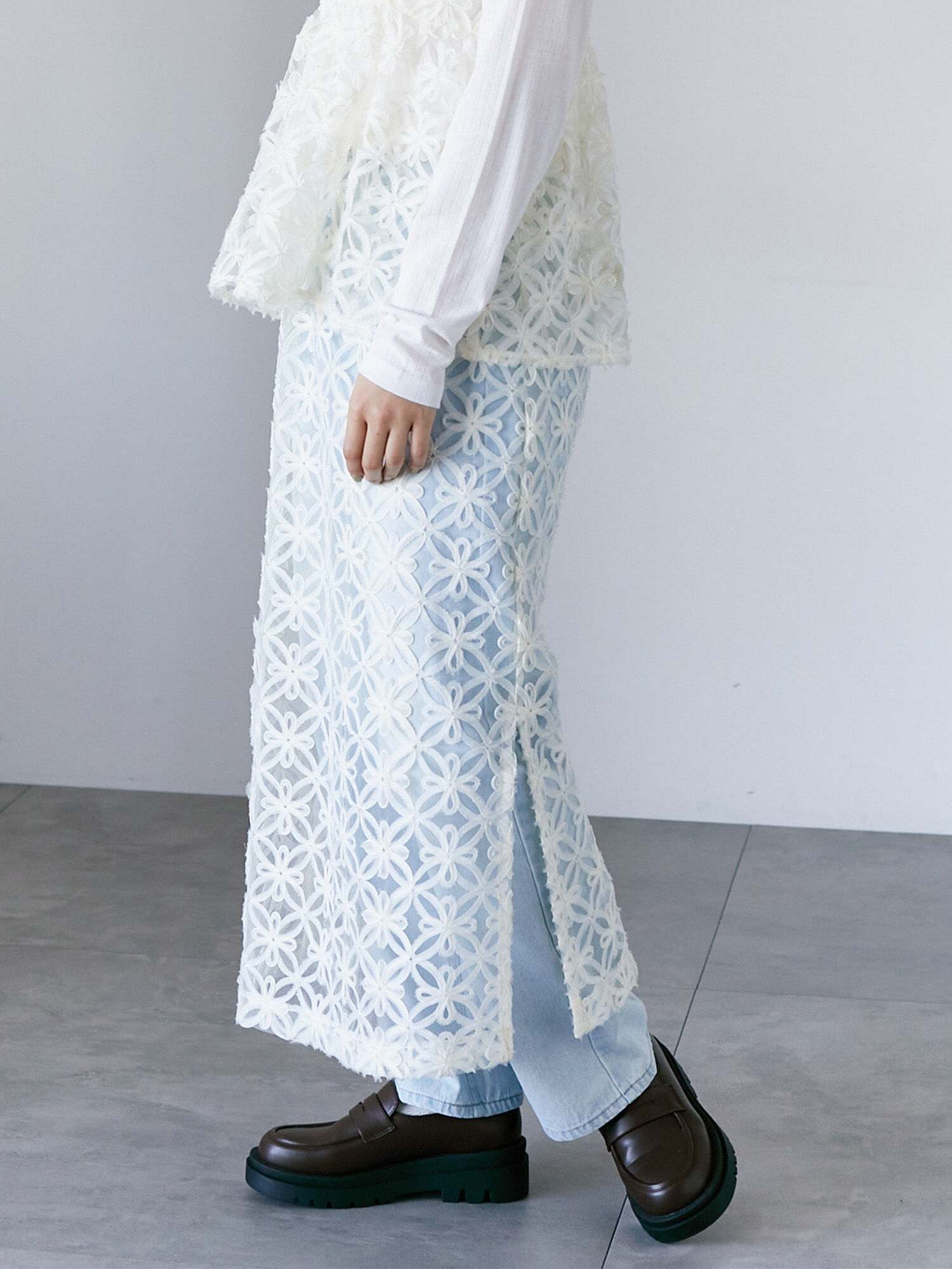 セール】 2WAY花レーススカート(セットアップ可)（ブラック