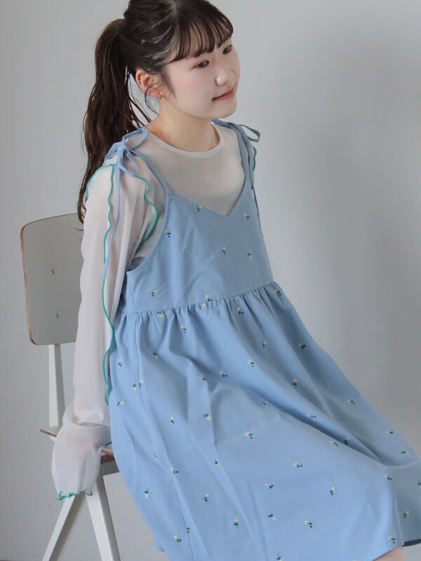 Tocca 刺繍ワンピース　ブルー　サイズ6XL 宝塚コラボ Tocca 刺繍ワンピース ブルー サイズ6XL 宝塚コラボ - メルカリ