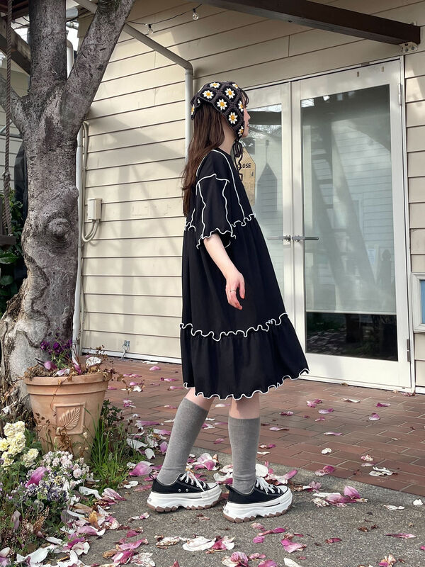 セール】 花柄バブーシュカ（ブラック/モカ/ミント/キナリ