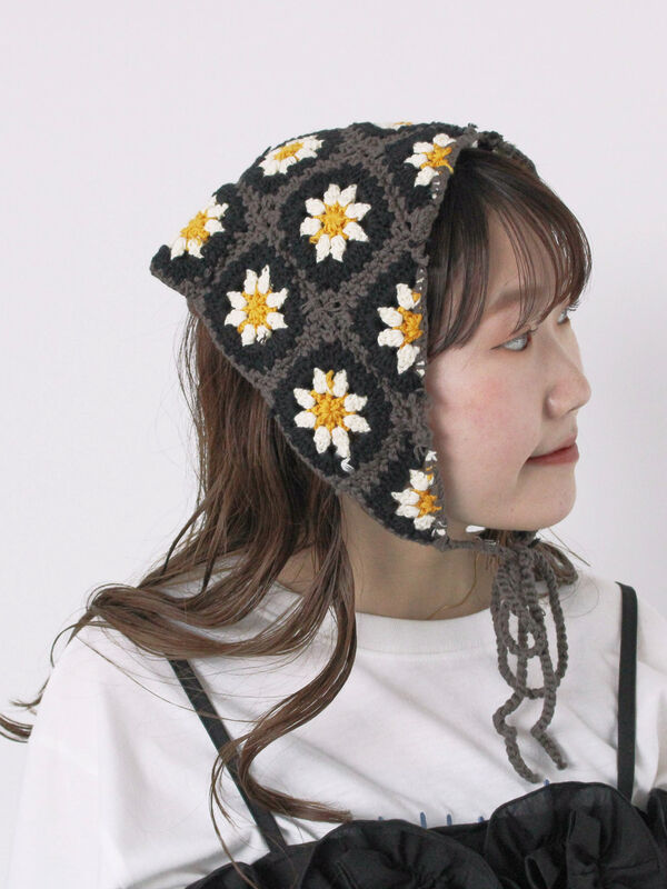 CA4LA花柄刺繍リバーシブル バブーシュカ CA4LA花柄刺繍リバーシブル バブーシュカ CA4LA花柄刺繍