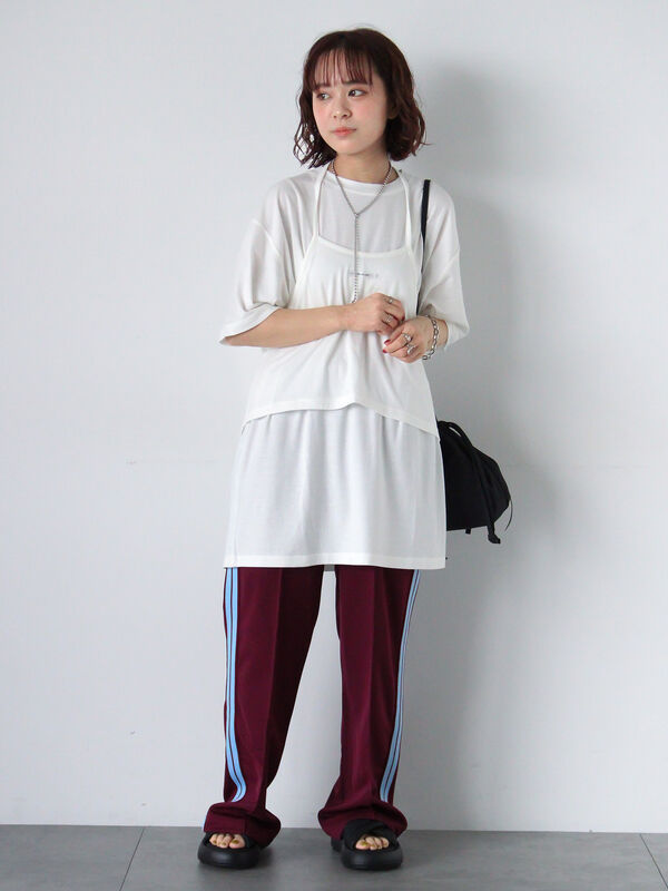 セール】 ロング丈レイヤードカットソー（オフホワイト/レッド