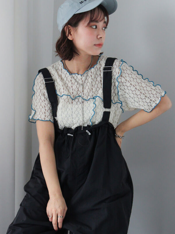 美品【北欧、暮らしの道具店】サイドリボンのサロペット/ブラック 着用レビュー】当店オリジナルのサロペットを、5名のスタッフが