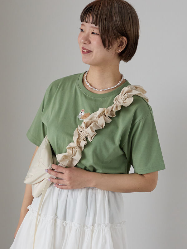 セール】 わんこ刺繍Tシャツ（オフホワイト/ピンク/グリーン/トップス