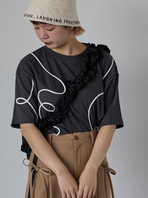 ライン柄Tシャツ（チャコールグレー）｜ehka sopo（エヘカソポ）通販