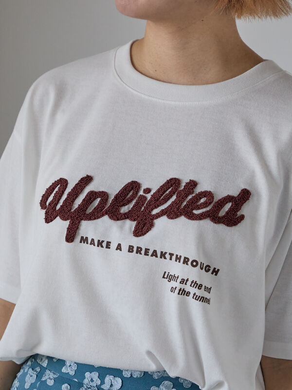 セール】 サガラ刺繍Tシャツ（オフホワイト/チャコールグレー/オレンジ