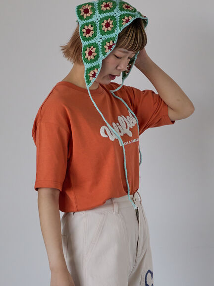 サガラ刺繍Tシャツ（オフホワイト/チャコールグレー/オレンジ）｜ehka sopo（エヘカソポ）通販