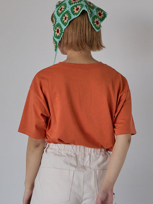 セール】 サガラ刺繍Tシャツ（オフホワイト/チャコールグレー/オレンジ