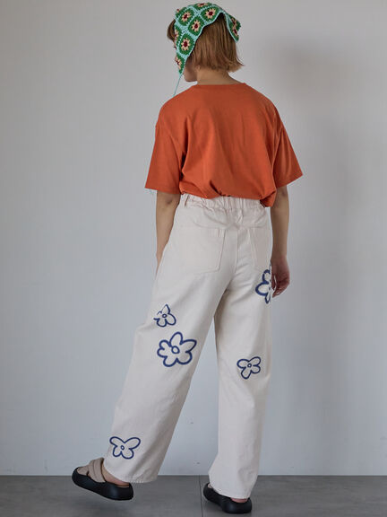 サガラ刺繍Tシャツ（オフホワイト/チャコールグレー/オレンジ）｜ehka sopo（エヘカソポ）通販