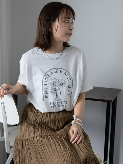 花プリントTシャツ（オフホワイト/ブラック/ピンク/キナリ）｜ehka sopo（エヘカソポ）通販