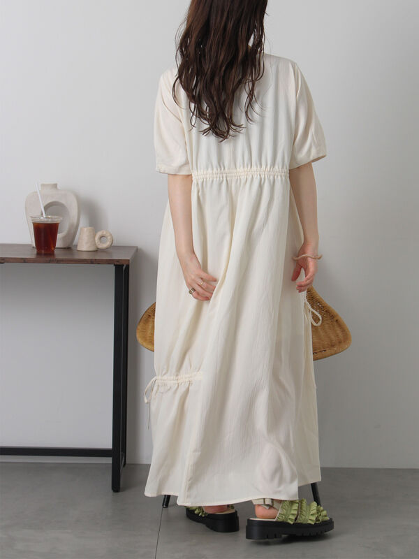 セール】 ドロスト切り替えワンピース（オフホワイト/ブラック