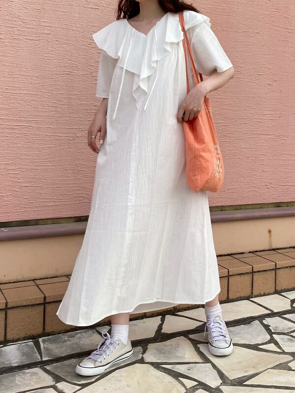 【美品】エポカ ラッフルフリル袖ロングフレアワンピース シフォン ウエストベルト セール】 ラッフルフリルワンピース（オフホワイト/ブラック