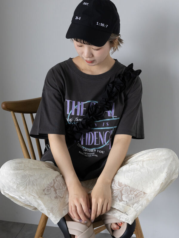 ロゴプリントオーバーサイズTシャツ（チャコールグレー）｜ehka sopo（エヘカソポ）通販