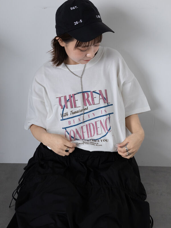 【関税込み】ロゴプリント オーバーサイズ T シャツ VETEMENTS☆関税込☆オーバーサイズ ロゴプリント Tシャツ