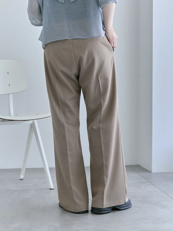 G.O.A ベージュ フレアパンツ G.O.A ベージュ フレアパンツ ワイドフレアパンツ
