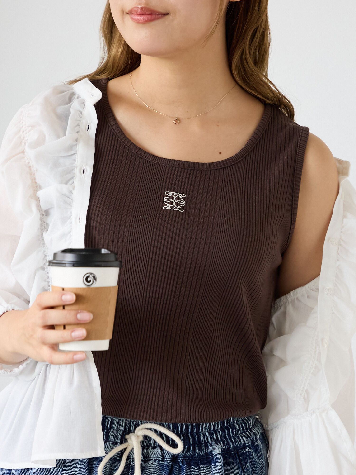 セール】 ワンポイント刺繍タンクトップ（グレー/ブラック/ブラウン