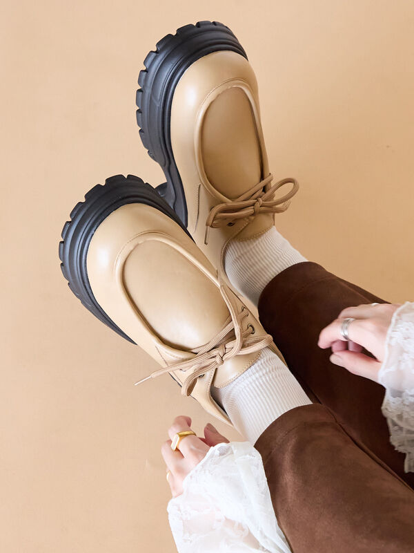 チロリアンスニーカー（ブラック/ベージュ/ブラウン/シューズ