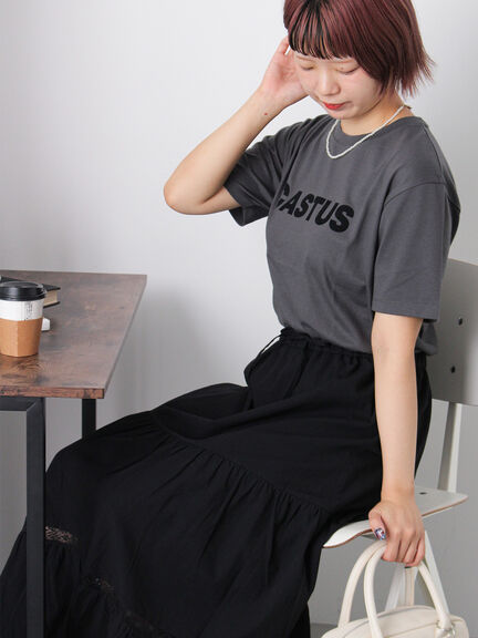 フロッキーロゴTシャツ（オフホワイト/チャコールグレー/ブラウン）｜ehka sopo（エヘカソポ）通販