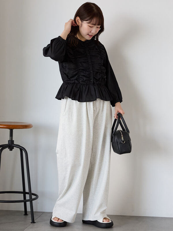 セール】 カットタックパンツ（オフホワイト/グレー/ブラック/ボトムス