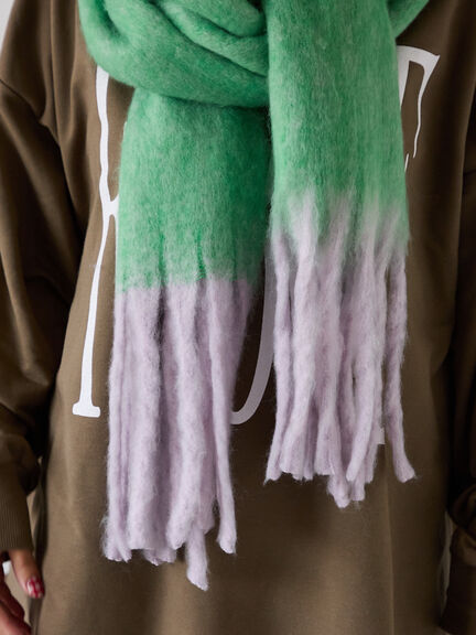 ふわもこマフラー太フリンジシャンブレー無地（ベージュ/グリーン/ブルー）｜ehka sopo（エヘカソポ）通販