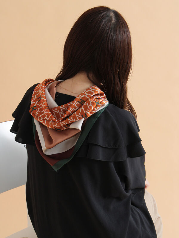 セール】 幾何柄スカーフ（ブラウン/アクセサリー/ストール・マフラー
