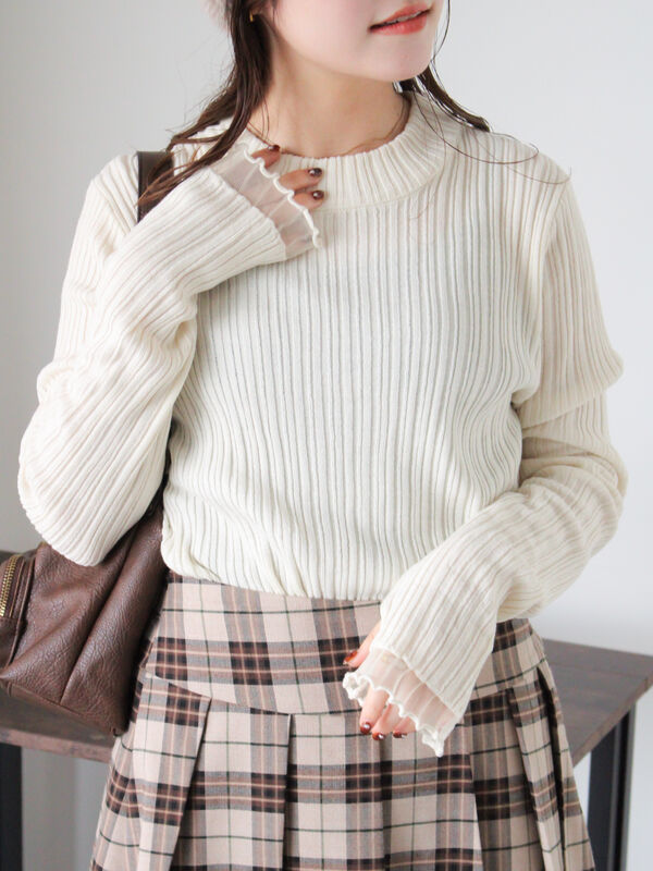 セール】 袖フリルモックネックニット（オフホワイト/グレー/ブラック