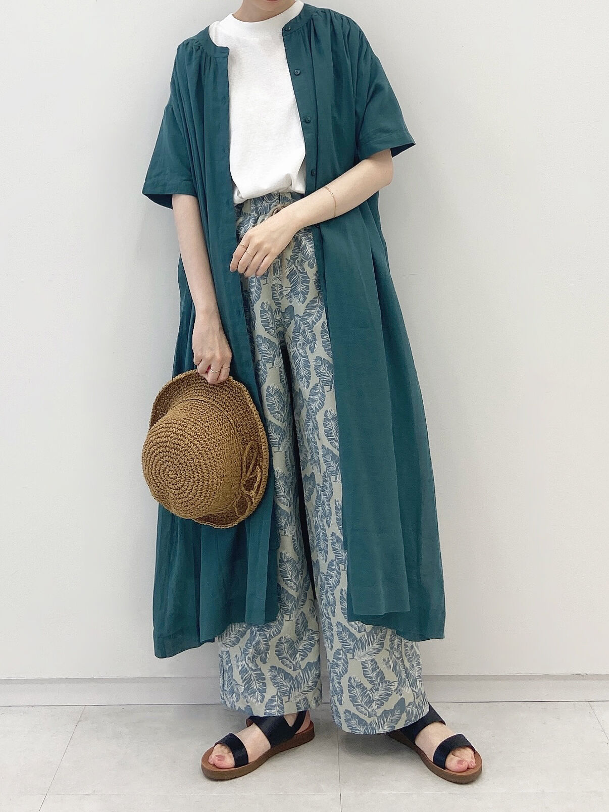 セール 前開きボリュームギャザーワンピース グレー チャコールグレー ブラック グリーン ブルー ネイビー ワンピース Samansa Mos2 Blue サマンサモスモス ブルー 公式通販