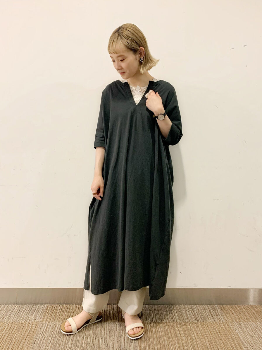 セール 吸水速乾 スキッパーカットワンピ チャコールグレー モカ カーキ ワンピース Samansa Mos2 Blue サマンサモスモス ブルー 公式通販