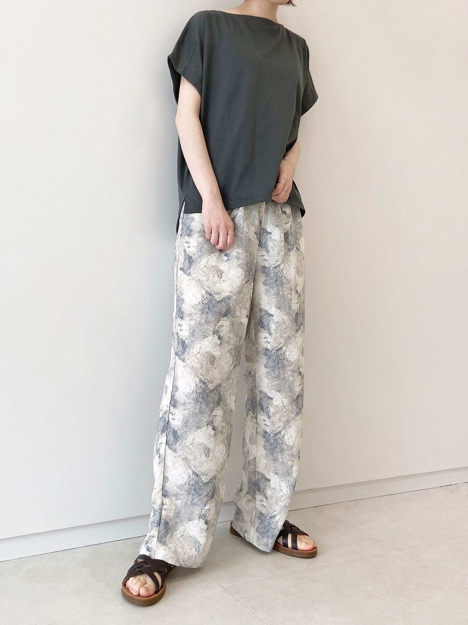 セール マーブルプリントイージーパンツ グレー ベージュ グリーン ボトムス Samansa Mos2 Blue サマンサモスモス ブルー 公式通販