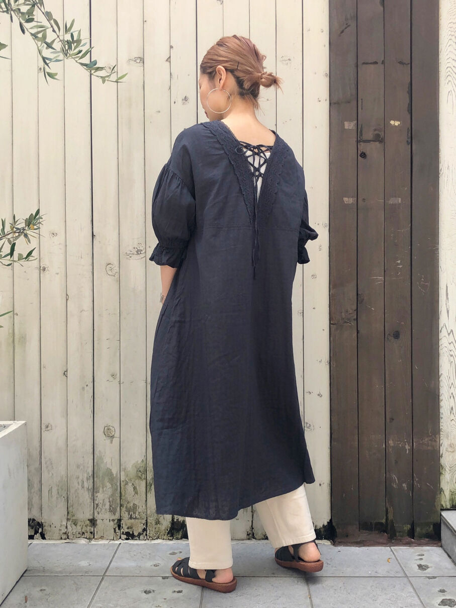 セール バックレースワンピース チャコールグレー ベージュ グリーン ワンピース Samansa Mos2 Blue サマンサモスモス ブルー 公式通販