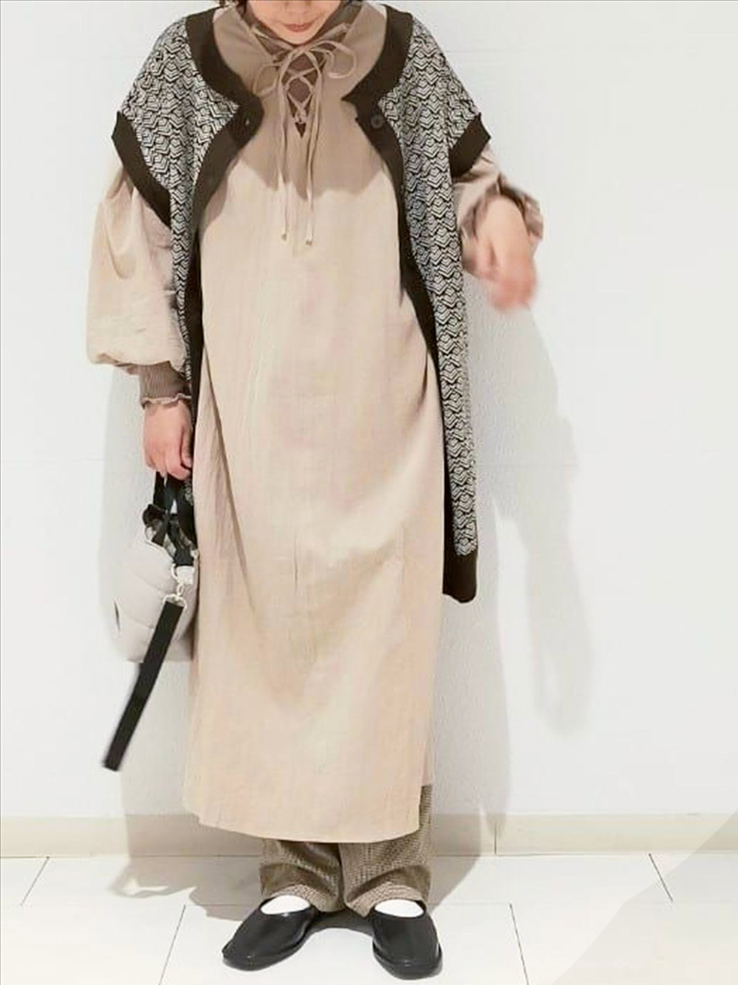 セール 袖ボリュームワンピース ブラック ライトベージュ イエロー ワンピース Samansa Mos2 Blue サマンサモスモス ブルー 公式通販