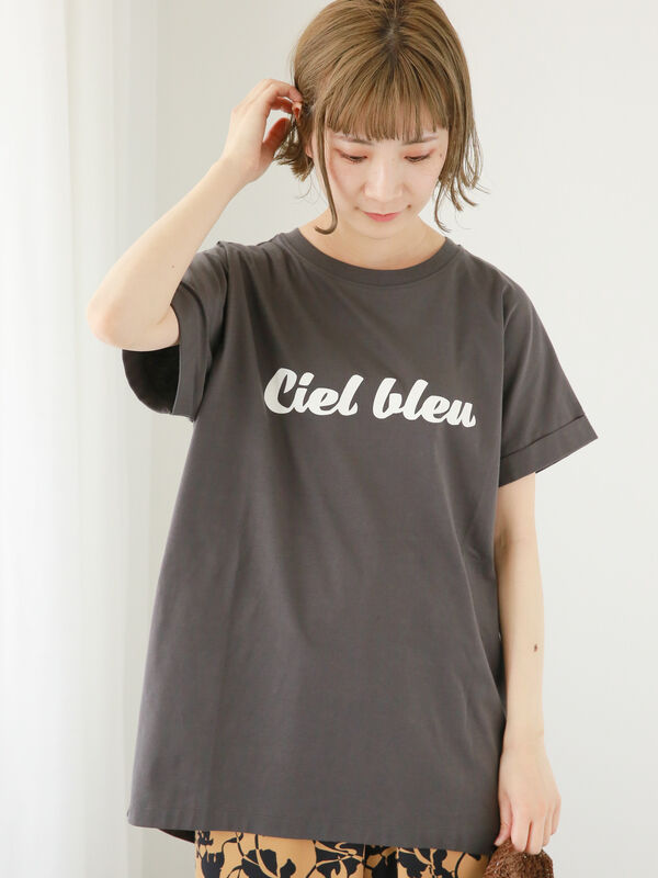 セール】 ロゴチュニックTシャツ（オフホワイト/チャコールグレー