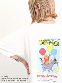 Disney】くまのプーさん/ロゴ刺繍Tシャツ（オフホワイト 