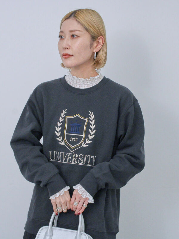セール】 裏起毛ロゴ刺繍スウェット（チャコールグレー/ベージュ 