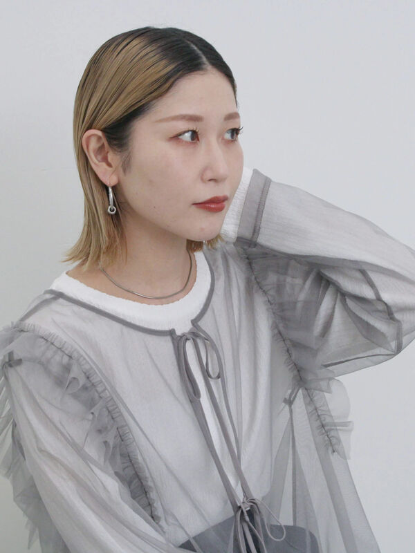 セール】 2wayラメチュールフリルプルオーバー（グレー/ブラック