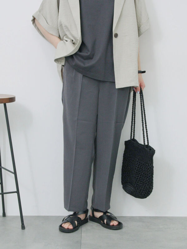 セール】 【接触冷感】マルチスタイルテーパードパンツ（オフホワイト