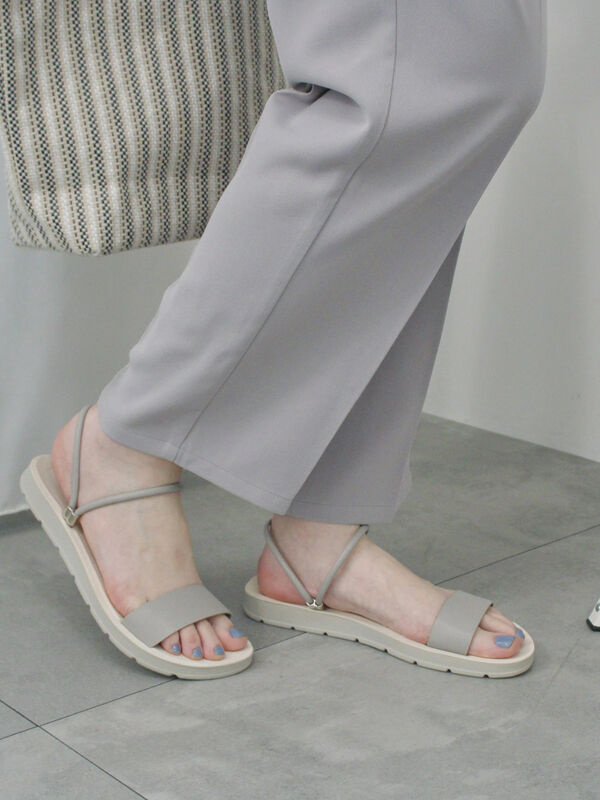 【ふっくらクッション】2wayフラットサンダル（グレー）｜Samansa Mos2 blue（サマンサモスモス ブルー）通販