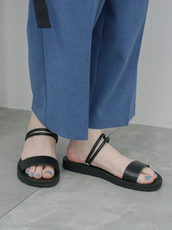 【ふっくらクッション】2wayフラットサンダル（ブラック）｜Samansa Mos2 blue（サマンサモスモス ブルー）通販