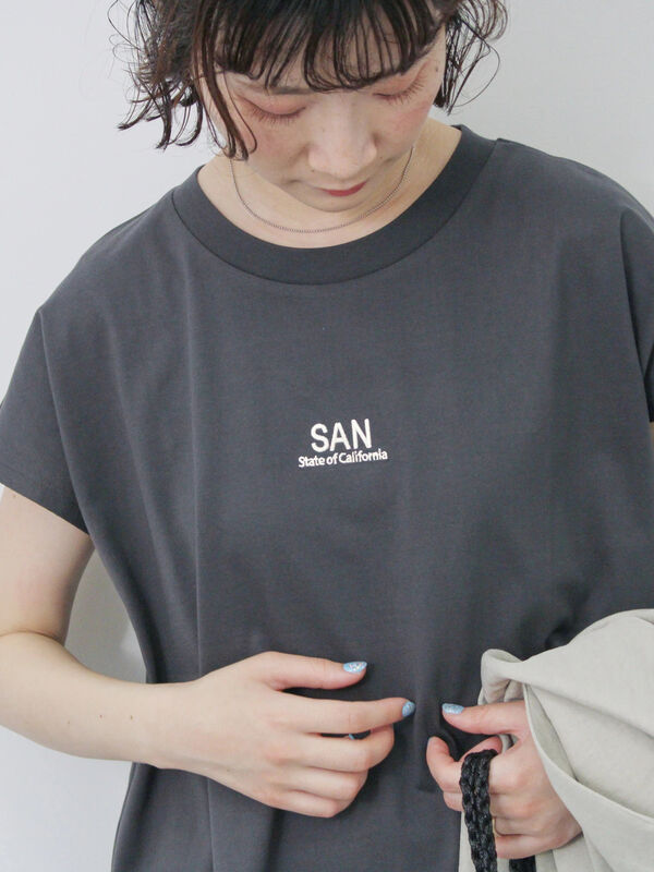 新品未使用 Admiral チャコール ピンタックフレアスリーブTシャツ M