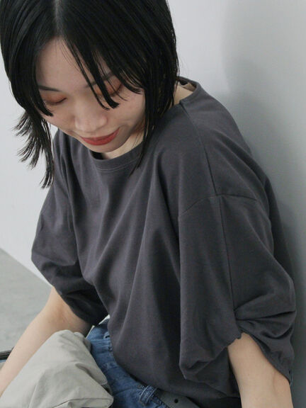 ツイストスリーブアソートTシャツ（オフホワイト/チャコールグレー/ブラック/ブルー/プラム）｜Samansa Mos2 blue（サマンサモスモス ブルー）通販