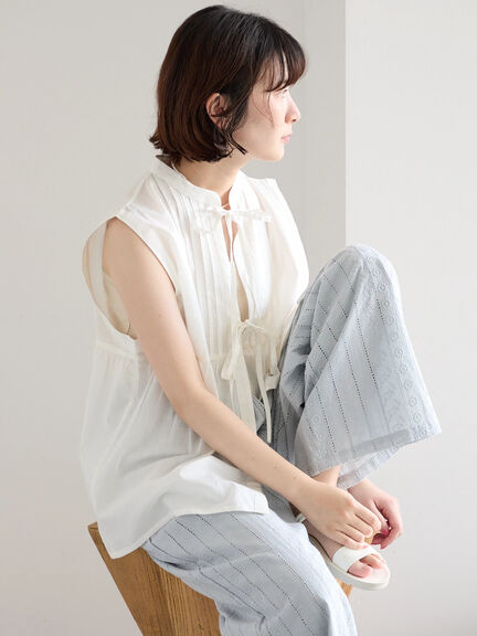 【Made in India】リボンベスト（オフホワイト/ブラック/ネイビー）｜Samansa Mos2 blue（サマンサモスモス ブルー）通販