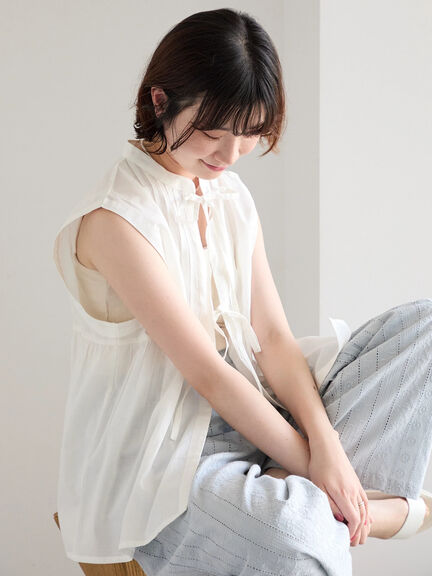 【Made in India】リボンベスト（オフホワイト/ブラック/ネイビー）｜Samansa Mos2 blue（サマンサモスモス ブルー）通販
