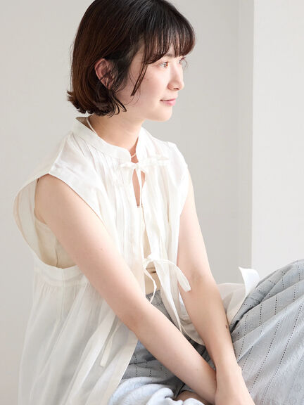 【Made in India】リボンベスト（オフホワイト/ブラック/ネイビー）｜Samansa Mos2 blue（サマンサモスモス ブルー）通販