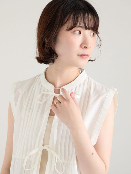 【Made in India】リボンベスト（オフホワイト/ブラック/ネイビー）｜Samansa Mos2 blue（サマンサモスモス ブルー）通販