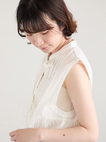 【Made in India】リボンベスト（オフホワイト/ブラック/ネイビー）｜Samansa Mos2 blue（サマンサモスモス ブルー）通販